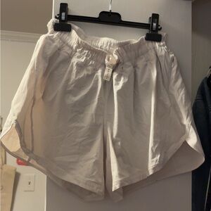 Lululemon Athletica White Athletic Shorts with Elastic Waistband